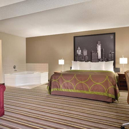 Super 8 By Wyndham Chambersburg I-81 Hotel Exterior photo