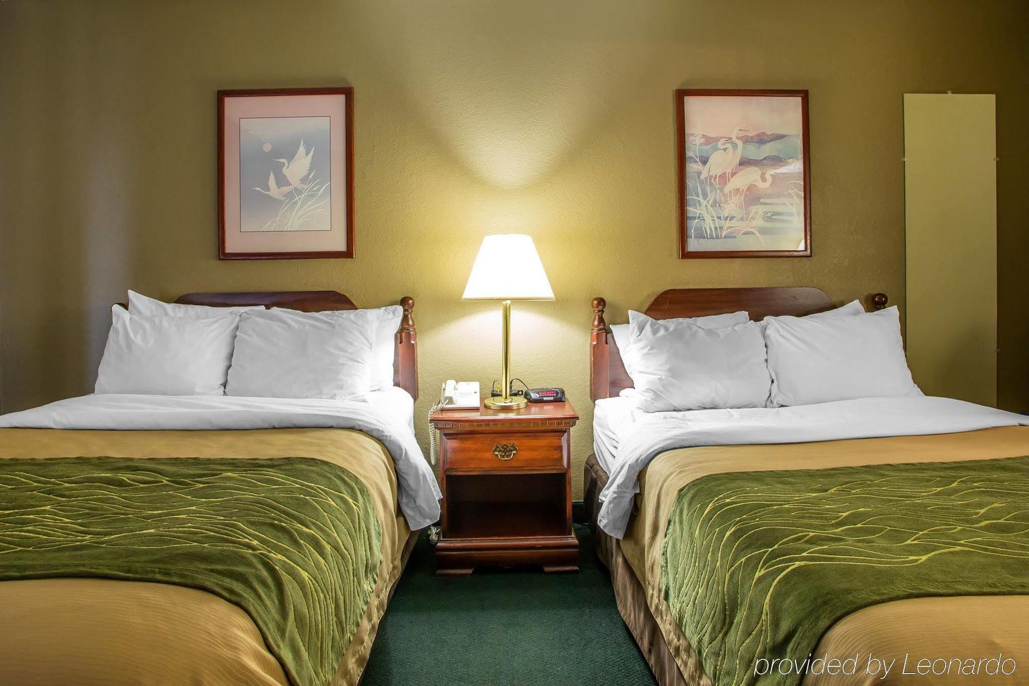 Super 8 By Wyndham Chambersburg I-81 Hotel Exterior photo
