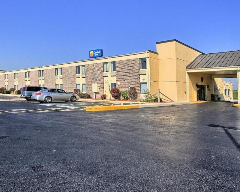 Super 8 By Wyndham Chambersburg I-81 Hotel Exterior photo