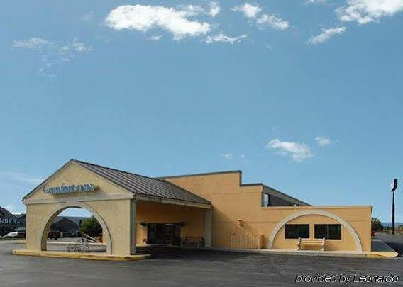 Super 8 By Wyndham Chambersburg I-81 Hotel Exterior photo